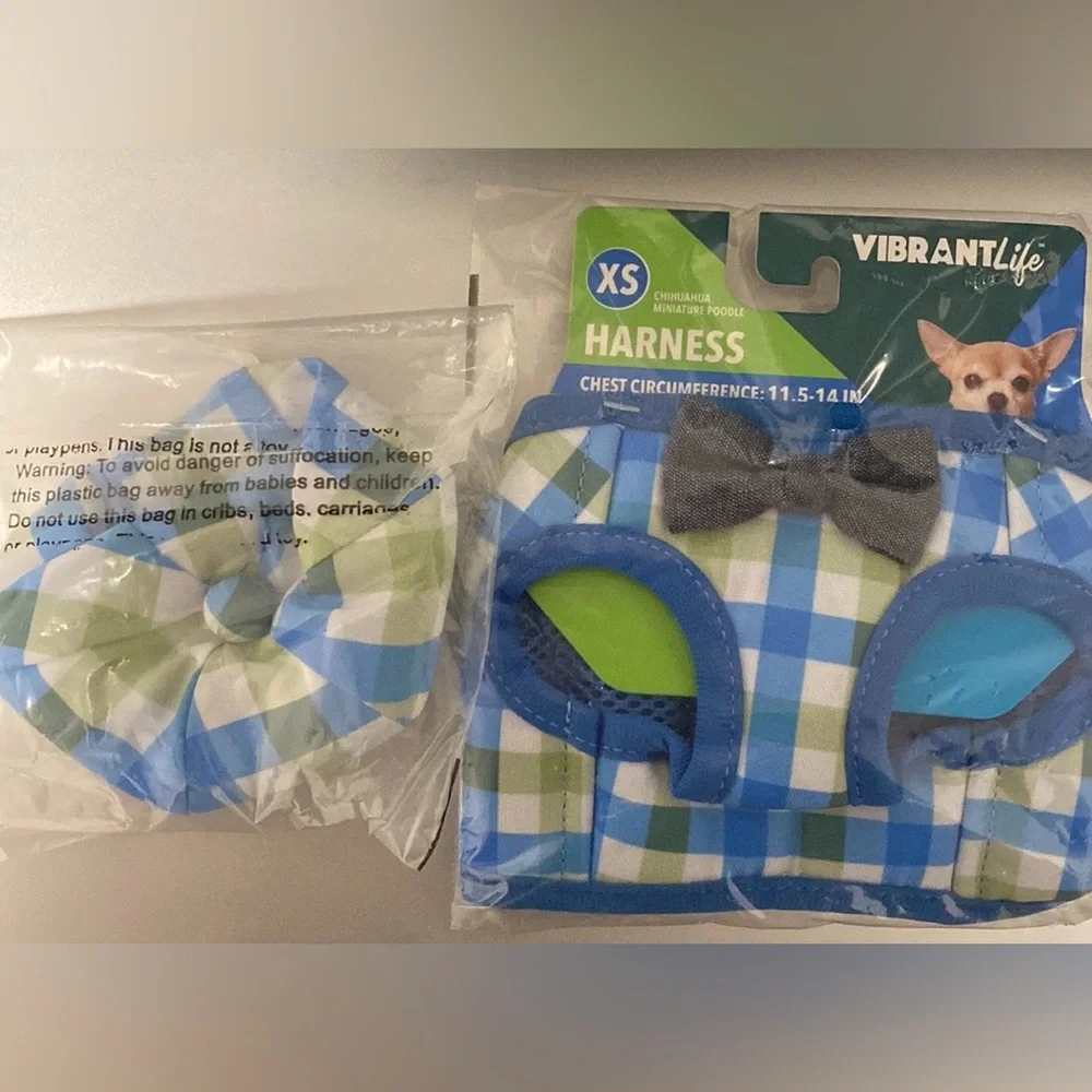 NWT Lot of 2x [Vibrant Life] Bow Tie Dog Harnesses & Newsboy Hat, X-Small Breed